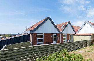 Foto 1 - 6 Person Holiday Home in Hvide Sande