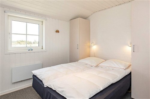 Foto 6 - 12 Person Holiday Home in Blavand