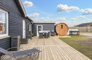 Photo 2 - 6 Person Holiday Home in Ulfborg