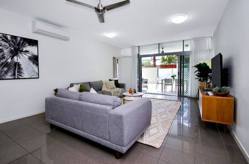 Photo 1 - Stunning Ground Floor City Apartment 104