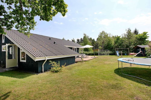 Photo 21 - Serene Holiday Home in Juelsminde near Beach