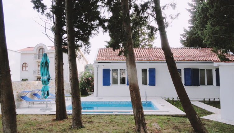 Photo 1 - Petrovac Holiday House with pool