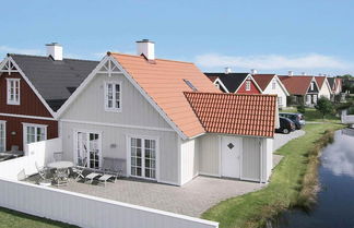 Photo 1 - 4 Person Holiday Home in Blavand