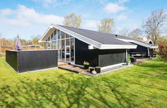 Foto 1 - 6 Person Holiday Home in Hemmet