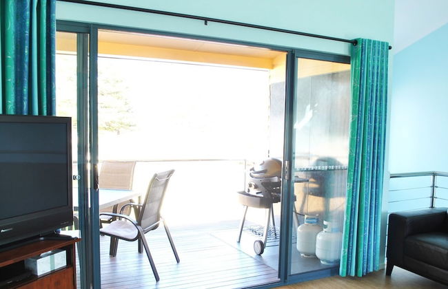 Driftwood Apartments - Photo 12