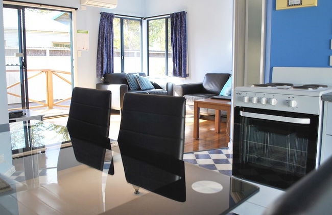 Driftwood Apartments - Photo 9
