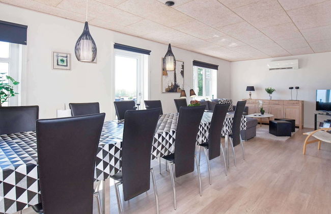 14 Person Holiday Home in Fur-by Traum - Foto 28