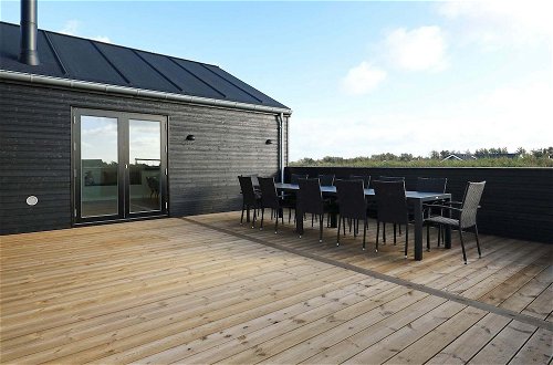 Photo 18 - 12 Person Holiday Home in Lokken