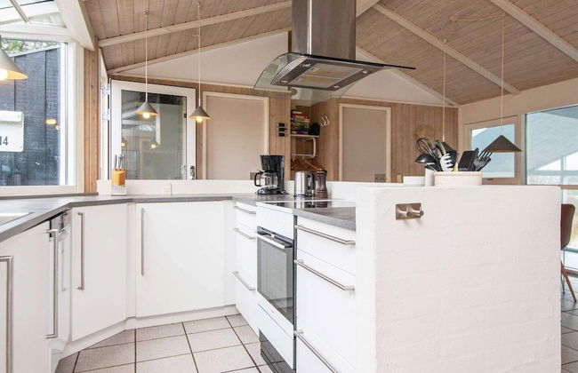 8 Person Holiday Home in Ebeltoft - Foto 20
