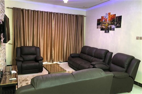 Foto 9 - Lovely 2 Bed Apartment in Entebbe