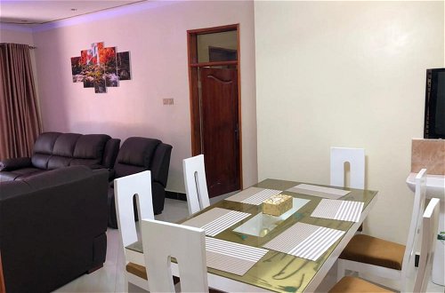 Photo 10 - Lovely 2 Bed Apartment in Entebbe