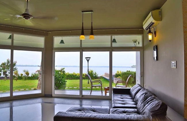 BLUSALZ MANOR Waters Edge Kochi - Foto 15