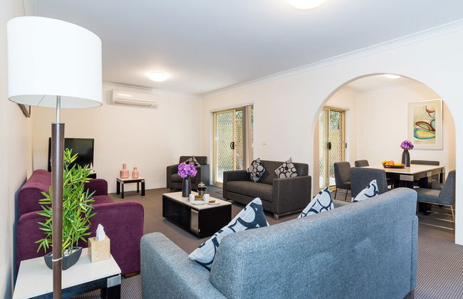 Eastwood Furnished Apartments - Foto 11
