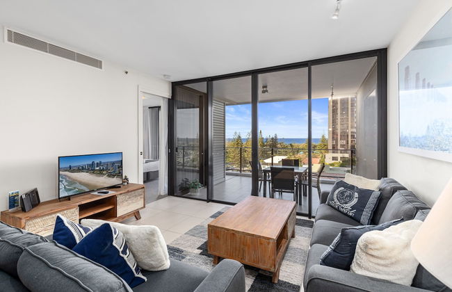 Ultra Broadbeach - Photo 65