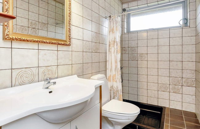 8 Person Holiday Home in Blavand - Foto 14