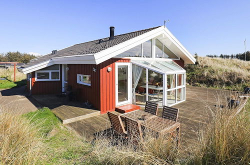 Photo 18 - Bewitching Holiday Home in Lokken near Sea