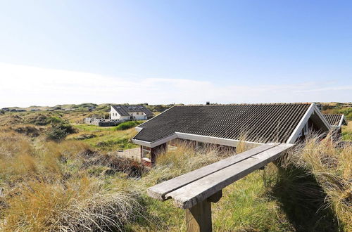 Photo 20 - Bewitching Holiday Home in Lokken near Sea