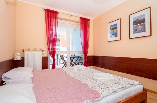 Photo 4 - Apartments Spacerowa 2 by Renters