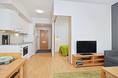 Photo 16 - Forenom Serviced Apartments Tampere Pyynikki