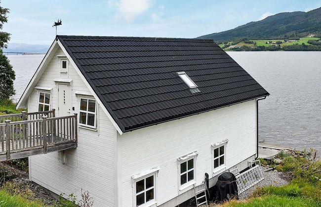 6 Person Holiday Home in Vestnes - Foto 26