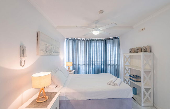 Crystal Beachfront Apartments - Foto 43