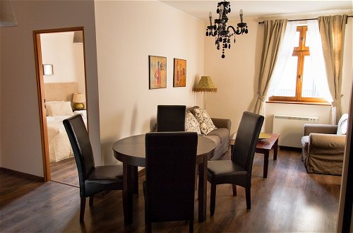 Photo 24 - Lounge Apartments