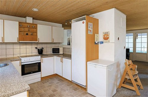 Photo 6 - 14 Person Holiday Home in Ulfborg