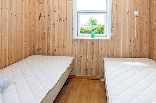 Photo 4 - 4 Person Holiday Home in Hadsund
