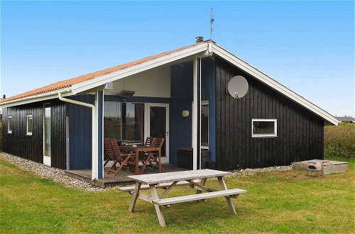 Foto 14 - 8 Person Holiday Home in Harboore