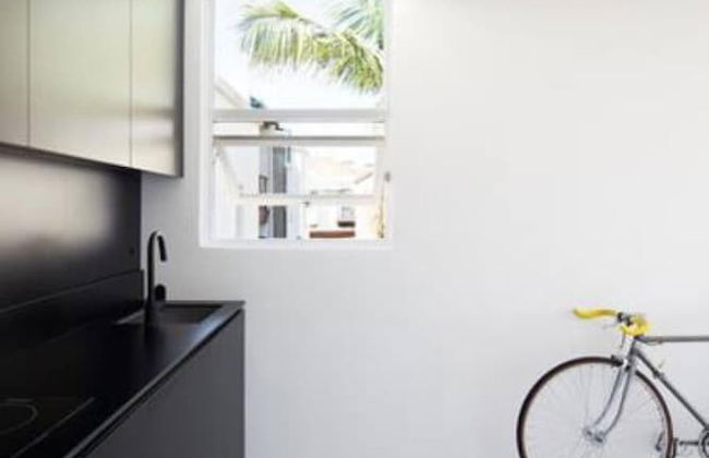 Designer Pad With a View - Photo 22