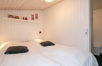 Photo 3 - 6 Person Holiday Home in Blavand