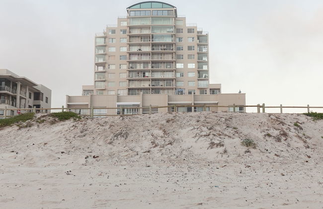 The Waves, Living By the Beach - Photo 1