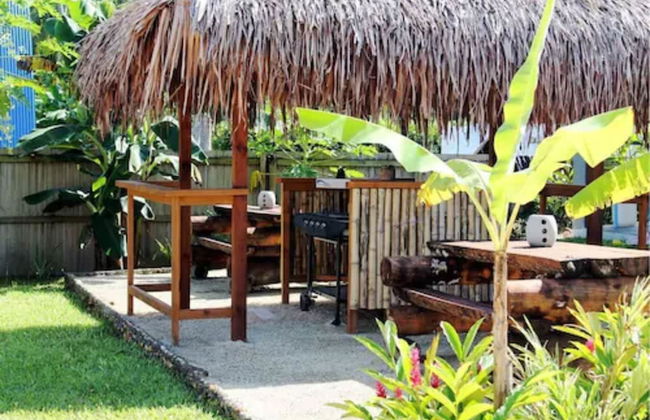 Vanuatu Beachfront Apartments - Photo 51