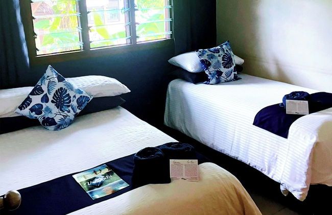 Vanuatu Beachfront Apartments - Photo 13