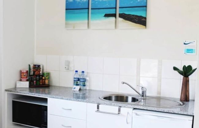 Vanuatu Beachfront Apartments - Photo 16