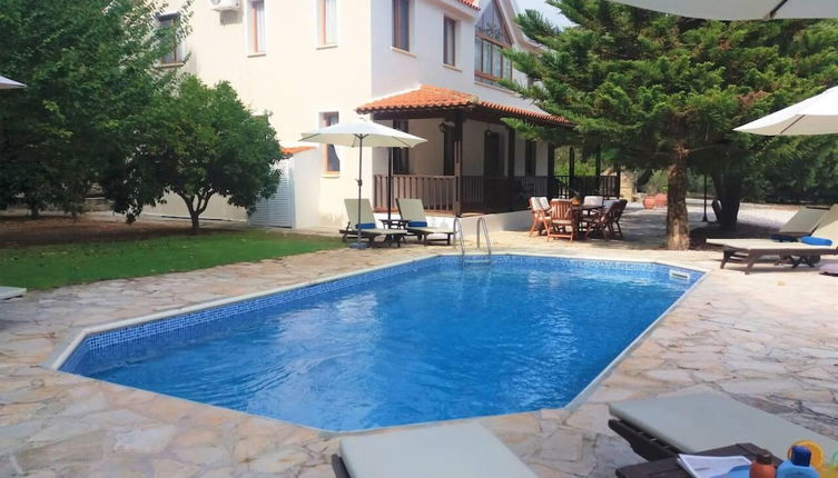 Photo 1 - Remarkable 5-bed Villa in Miliou Village Paphos