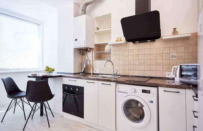 Flatsis Apartment Bazhanova 12 - Photo 7