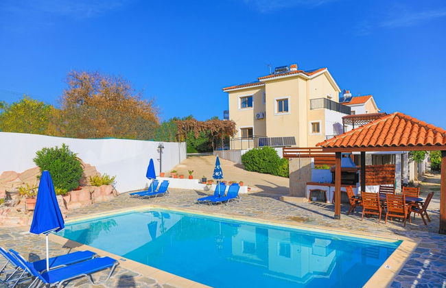 Villa Ira Finiki in Latchi - Photo 1