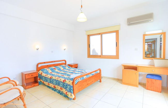Villa Ira Finiki in Latchi - Photo 35