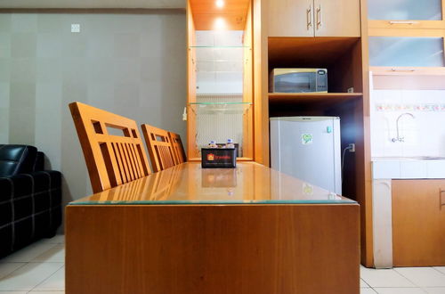 Photo 11 - Elegant and Spacious 2BR Metropark Condominium Jababeka Apartment