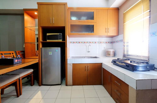 Photo 10 - Elegant and Spacious 2BR Metropark Condominium Jababeka Apartment