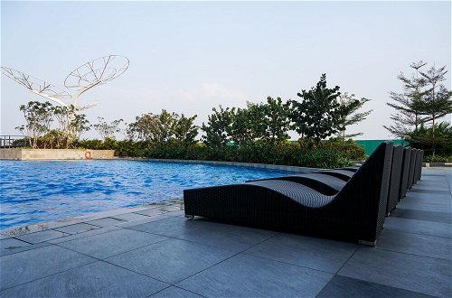 Photo 13 - Relax and Comfy with Pool View @ Studio West Vista Apartment