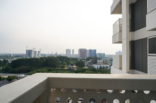 Photo 16 - Relax and Comfy with Pool View @ Studio West Vista Apartment