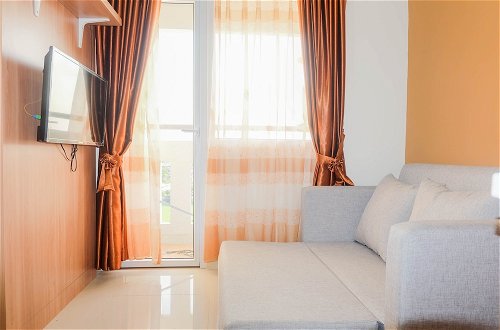 Photo 3 - Fully Furnished and Comfortable 2BR Green Pramuka Apartment