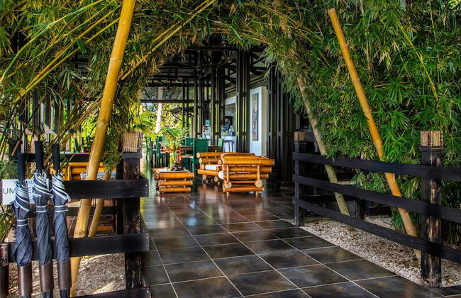 Tiki Villas Rainforest Lodge & Spa - Foto 3