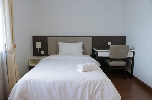 Photo 9 - Spacious And Comfort 3Br Apartment At Simprug Park Residences