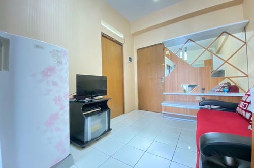 Photo 10 - Adorable Classic 2Br Gateway Ahmad Yani Cicadas Bandung Apartment