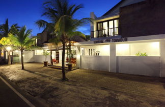 Foto 2 - Seminyak Townhouse