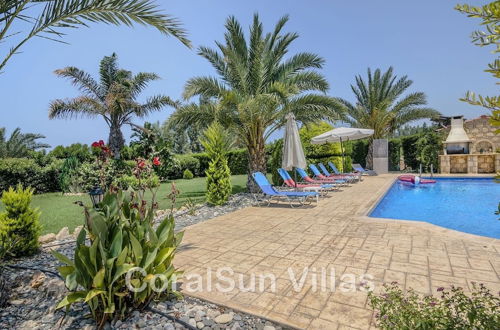 Photo 32 - Marlin Beach Front Luxury Villa - 4 Bedrooms