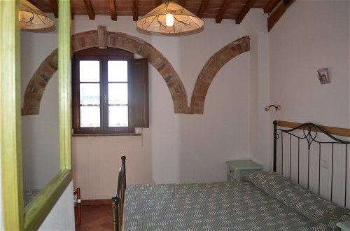 Foto 4 - Holidays in Apartment With Swimming Pool in Tuscany Siena